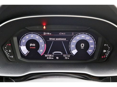 Used 2020 Audi Q3 2.0T Premium AWD/4WD image 16