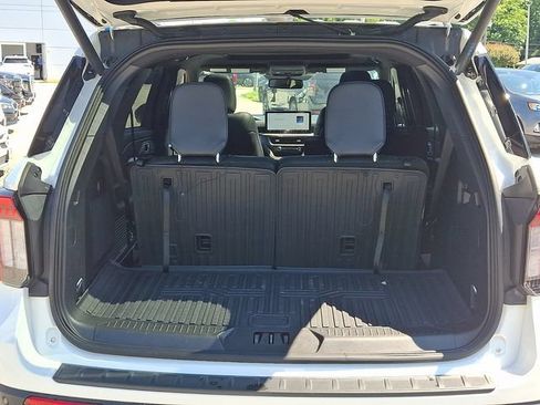 Used 2025 Ford Explorer ST-Line w/ Premium Package AWD/4WD image 34