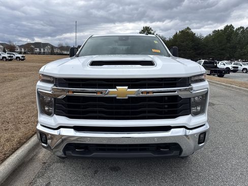 Certified 2025 Chevrolet Silverado 2500 LT w/ Safety Package image 2