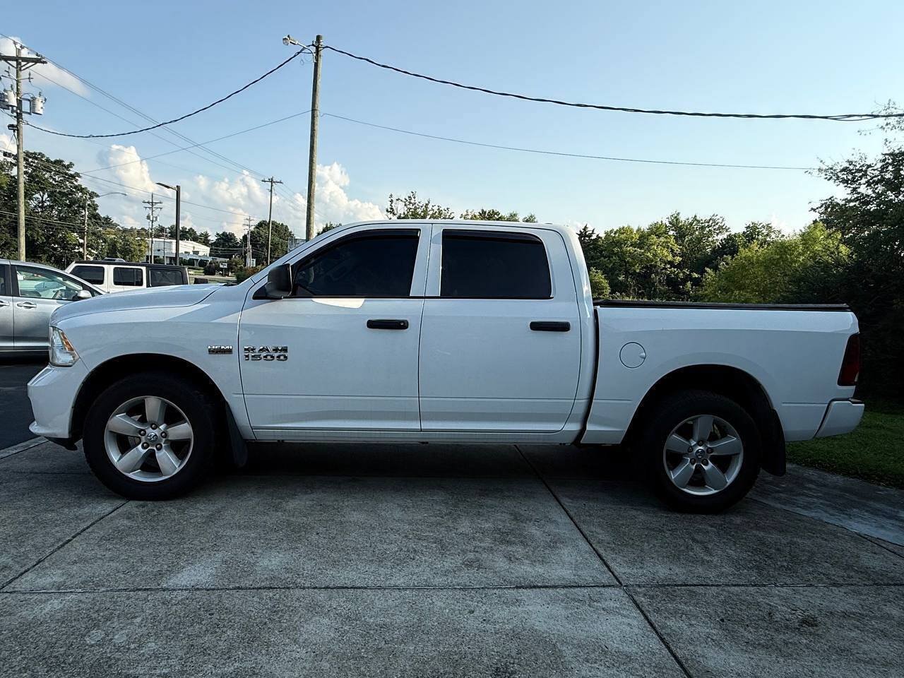 Used 2016 RAM 1500 Express w/ Popular Equipment Group AWD/4WD image 4