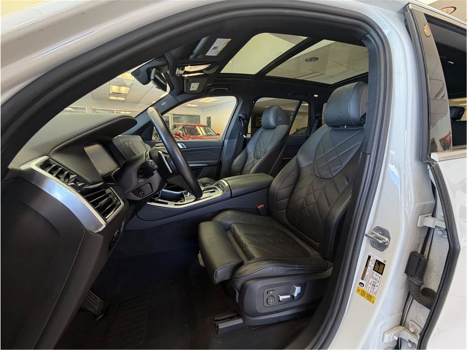 Used 2023 BMW X5 sDrive40i w/ Parking Assistance Package RWD image 23