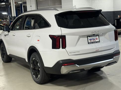 New 2026 Kia Sorento S FWD image 35