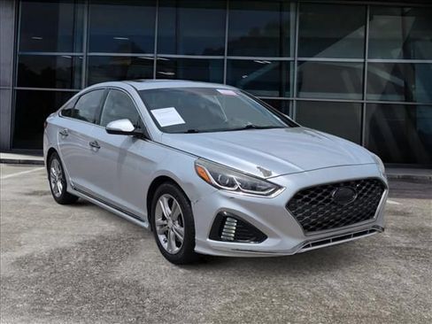 Used 2018 Hyundai Sonata Sport FWD image 2