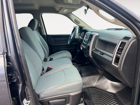 Used 2017 RAM 1500 Express image 15