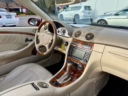 Used 2006 Mercedes-Benz CLK 500 Cabriolet image 27