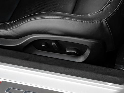 Used 2018 Chevrolet Corvette Z06 RWD image 35