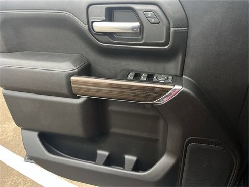 Used 2019 Chevrolet Silverado 1500 LT w/ Texas Edition image 25