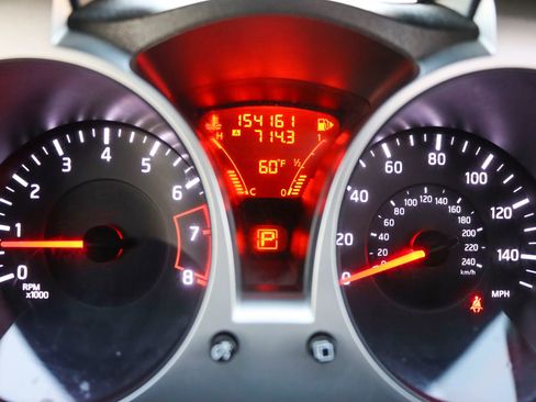 Used 2012 Nissan Juke SV image 30