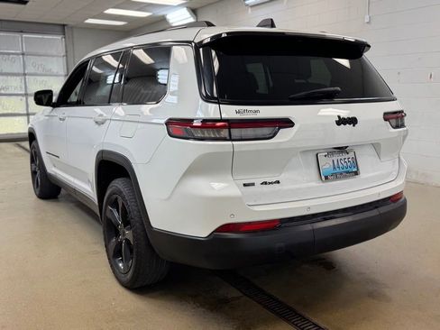 Used 2021 Jeep Grand Cherokee L Laredo AWD/4WD image 7
