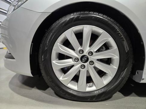 Used 2014 Hyundai Sonata Limited image 18