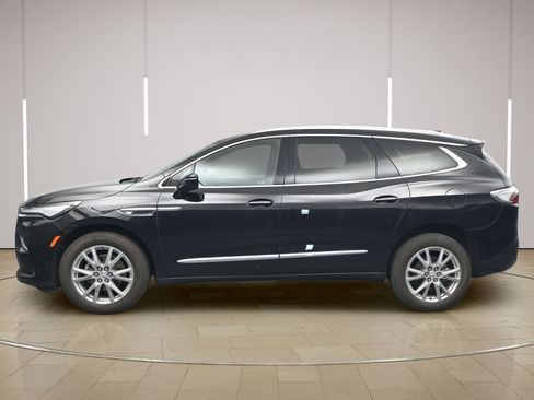 Used 2023 Buick Enclave Premium w/ Experience Buick Package FWD image 4