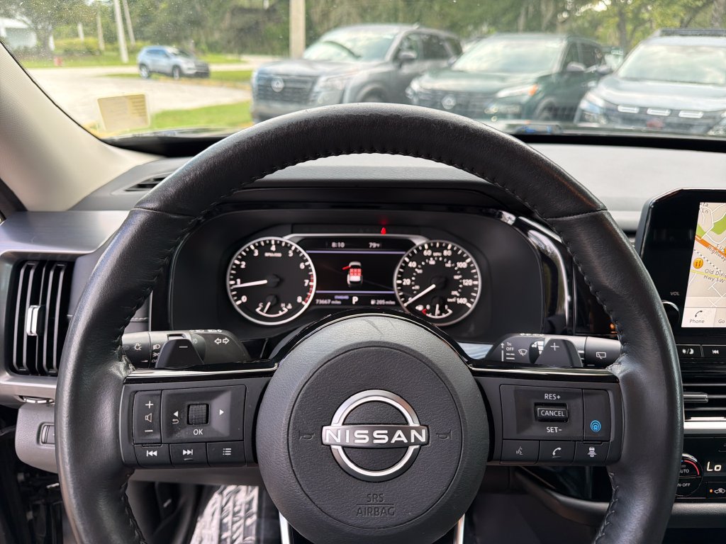 Used 2022 Nissan Pathfinder SL FWD image 21