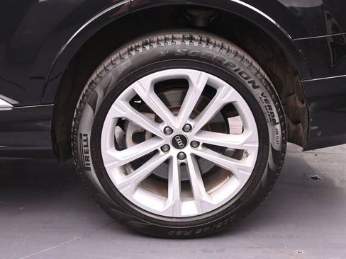 Used 2025 Audi Q7 3.0T Premium Plus AWD/4WD image 14