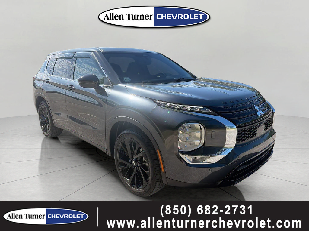 Used 2024 Mitsubishi Outlander SE Black Edition AWD/4WD image 1