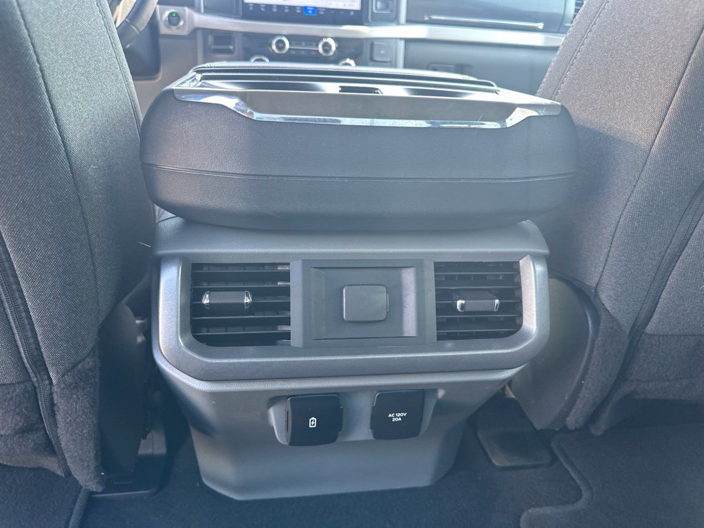 Used 2023 Ford F150 Lightning XLT AWD/4WD image 38