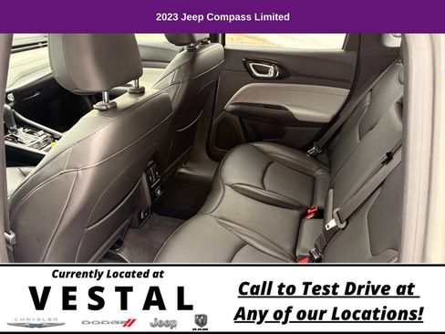 Used 2023 Jeep Compass Limited AWD/4WD image 9