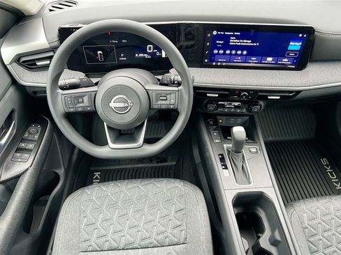 New 2026 Nissan Kicks SV FWD image 18