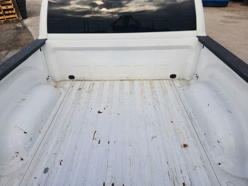 Used 2022 RAM 1500 Classic SLT image 15