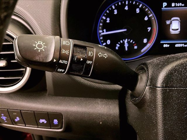 Used 2020 Hyundai Kona Limited AWD/4WD image 30
