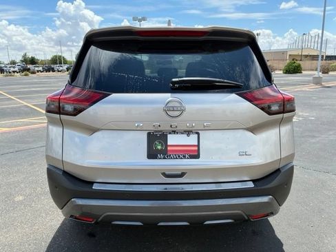 Used 2022 Nissan Rogue SL FWD image 5