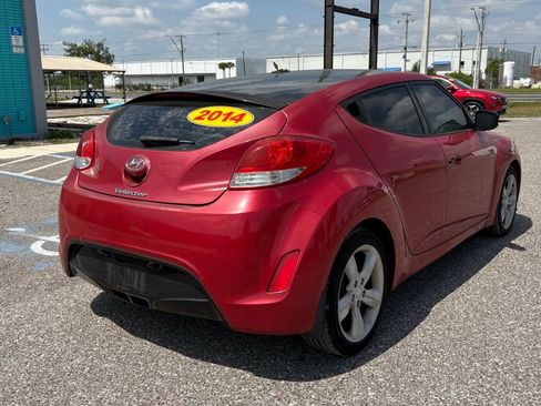 Used 2014 Hyundai Veloster w/ Style Package 02 image 3