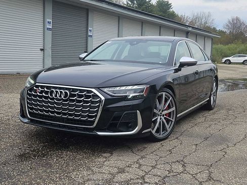 Used 2023 Audi S8 AWD/4WD image 1