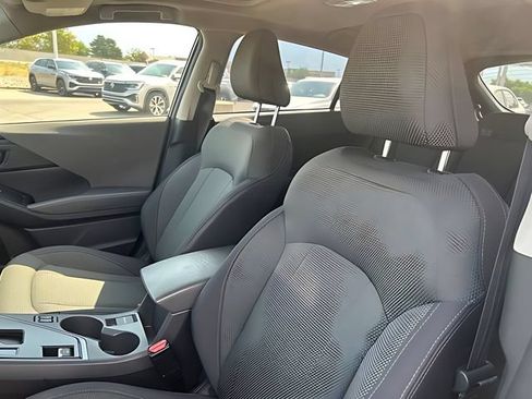 Used 2024 Subaru Crosstrek 2.0i Premium AWD/4WD image 21