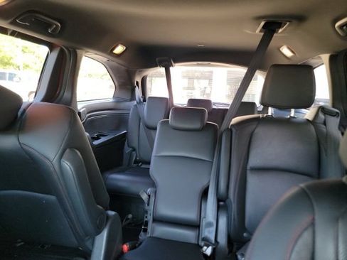 Used 2025 Honda Odyssey Sport-L image 14