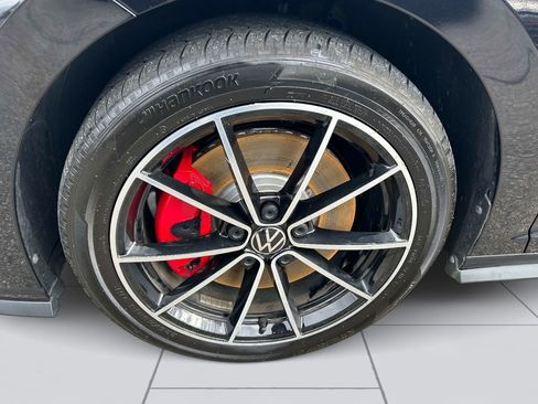 Used 2025 Volkswagen Jetta GLI Autobahn image 10