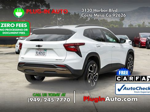 Used 2024 Chevrolet Trax ACTIV w/ Sunroof Package FWD image 4