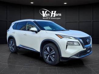 Used 2022 Nissan Rogue SL FWD video 1