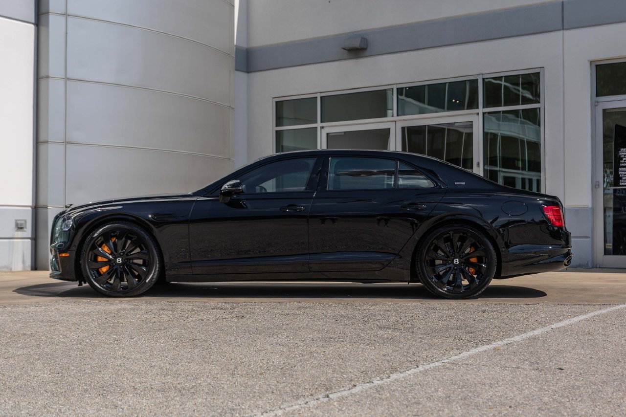 Certified 2025 Bentley Flying Spur Plug-In Hybrid AWD/4WD image 20