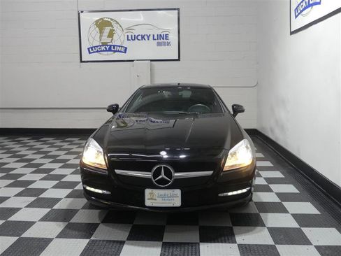 Used 2014 Mercedes-Benz SLK 250 image 2