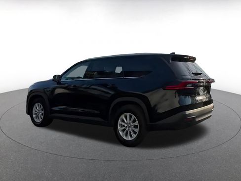 Used 2025 Toyota Grand Highlander FWD image 9