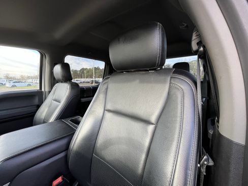 Used 2018 Ford F250 Lariat image 15