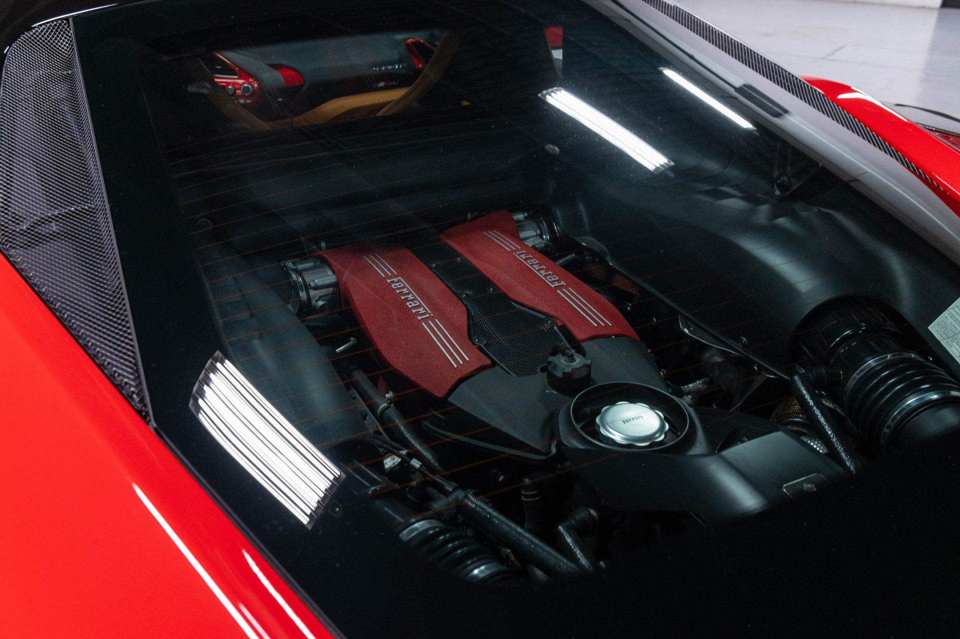 Used 2016 Ferrari 488 GTB RWD image 84