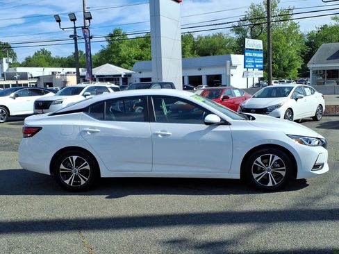 Used 2023 Nissan Sentra SV w/ All-Weather Package FWD image 4