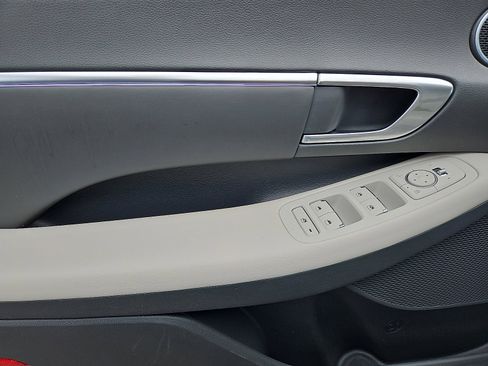 Certified 2023 Hyundai Sonata SEL w/ Cargo Package FWD image 12