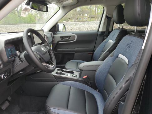 New 2026 Ford Bronco Sport Outer Banks AWD/4WD image 13