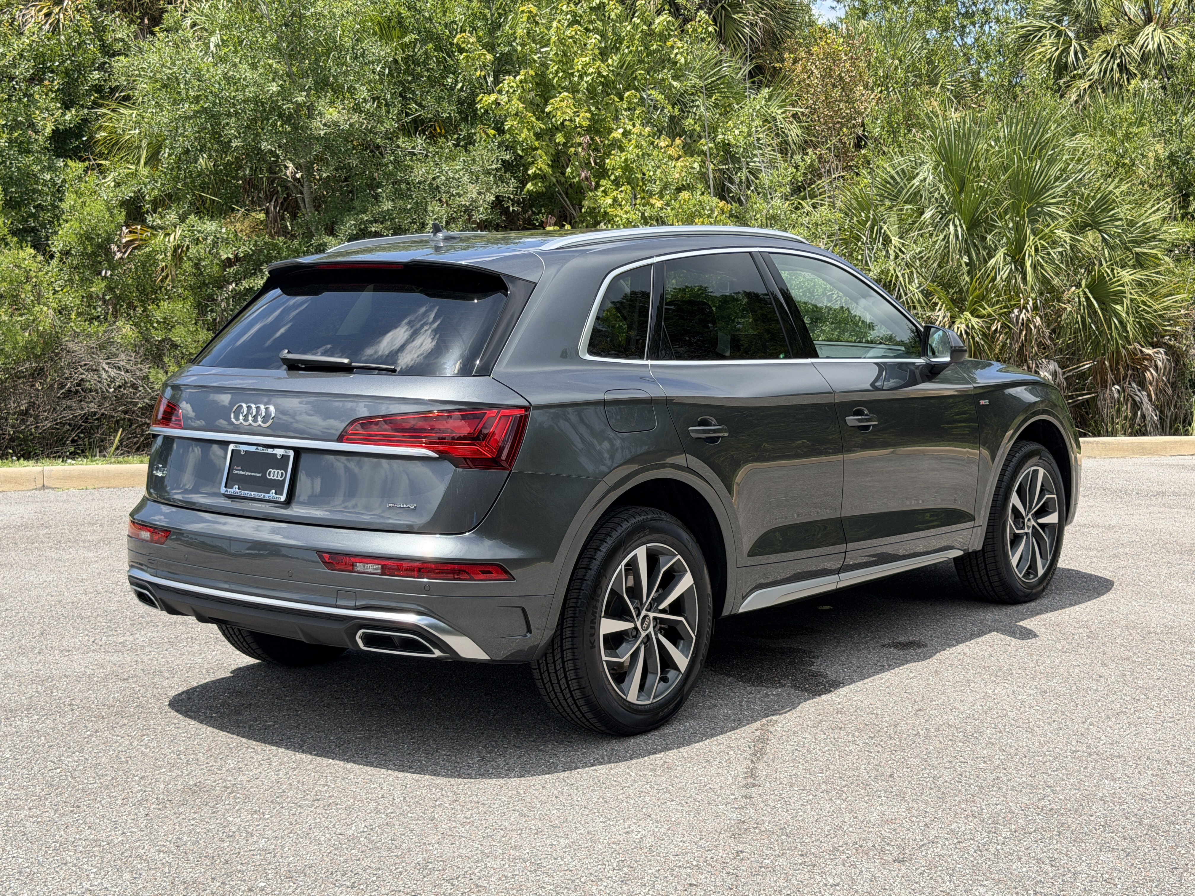 Certified 2023 Audi Q5 2.0T Premium Plus w/ Premium Plus Package AWD/4WD image 7