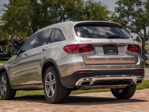 Used 2022 Mercedes-Benz GLC 300 image 3