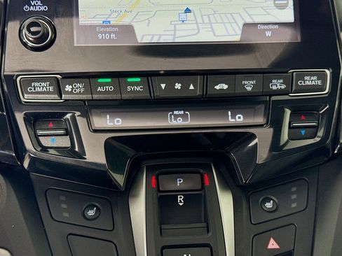 Used 2018 Honda Odyssey EX-L image 21