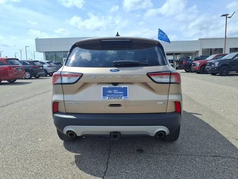 Certified 2020 Ford Escape Titanium AWD/4WD image 6