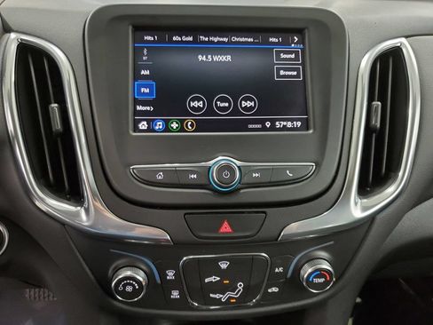 Used 2021 Chevrolet Equinox LT FWD image 16