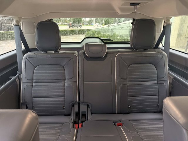 Used 2024 Lincoln Navigator L Black Label AWD/4WD image 23