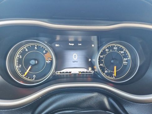 Used 2016 Jeep Cherokee Limited image 15