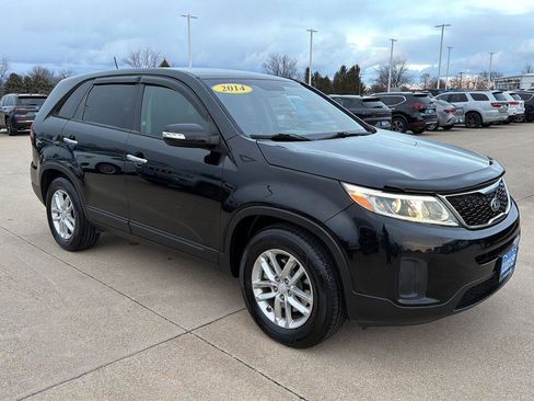 Used 2014 Kia Sorento LX image 14