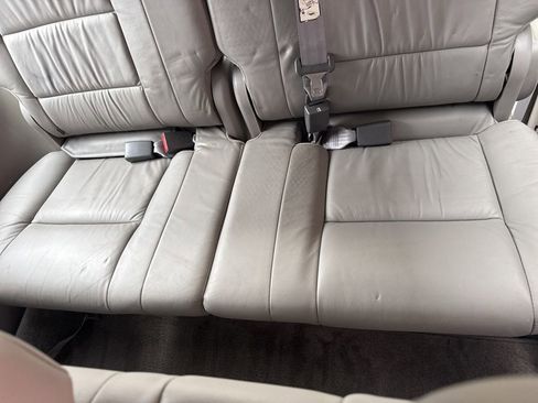 Used 2004 Toyota Sequoia SR5 image 23