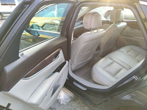 Used 2014 Cadillac XTS Luxury w/ Driver Awareness Package image 14