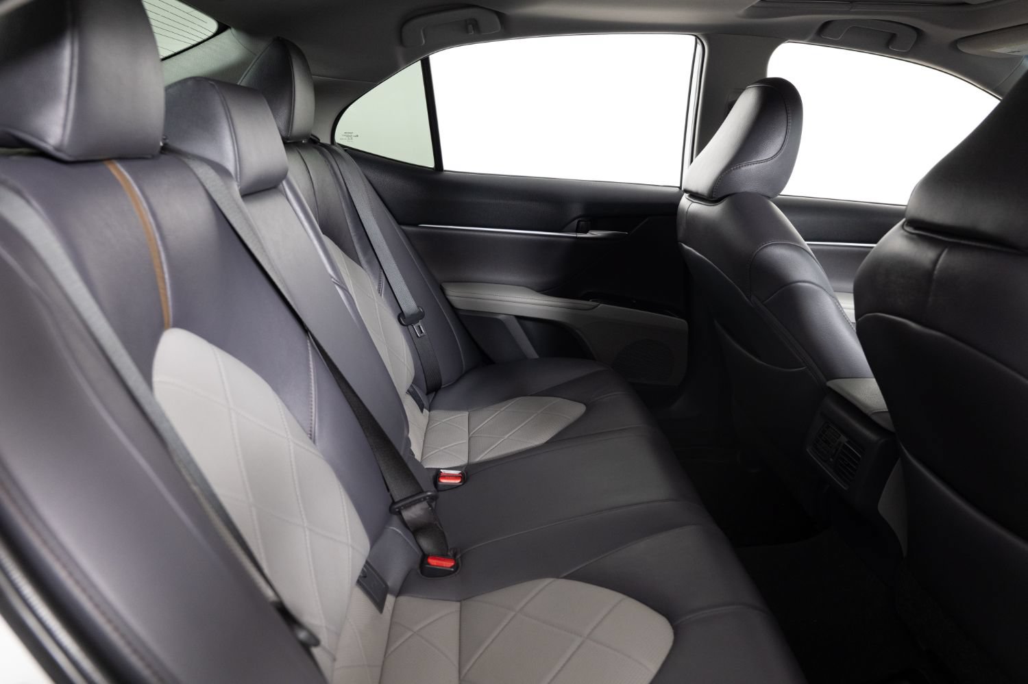 Used 2019 Toyota Camry XLE FWD image 22